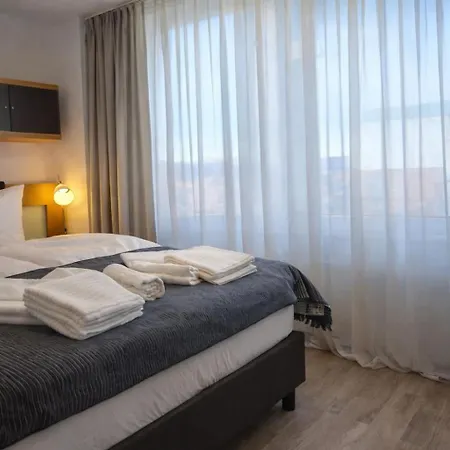 Hotel Check-inn -