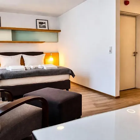 Hotel Check-inn -